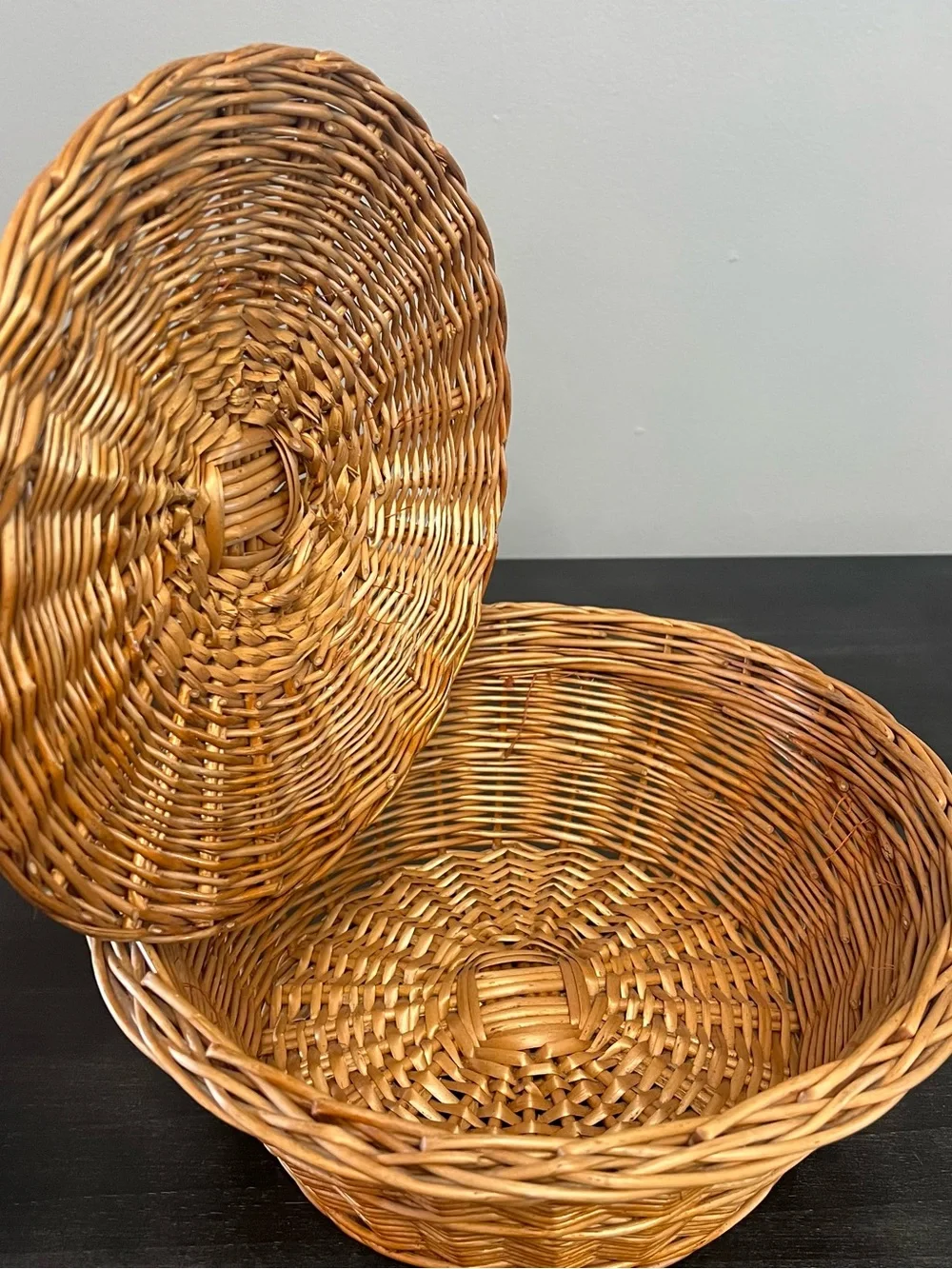 VTG Hand Woven Willow Sewing Basket Lidded Round Maroon Liner Remnants 12” Boho